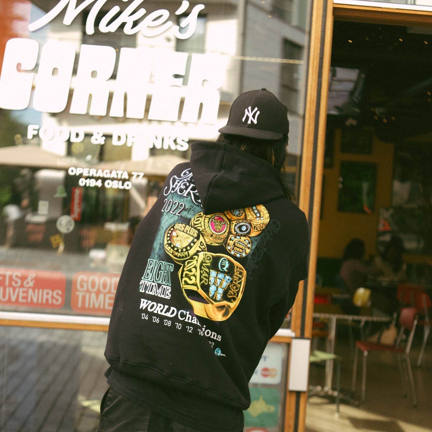 Rings Hoodie | Svart