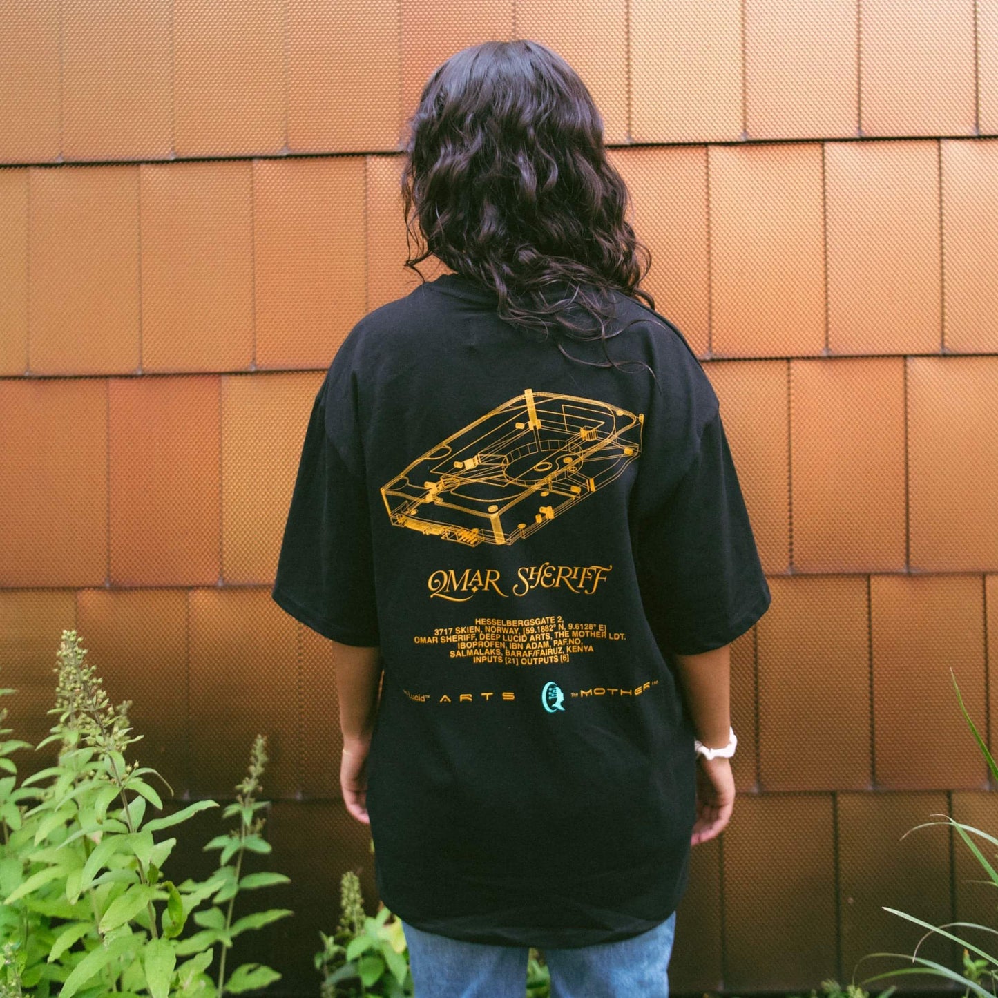 Input Tee | Svart