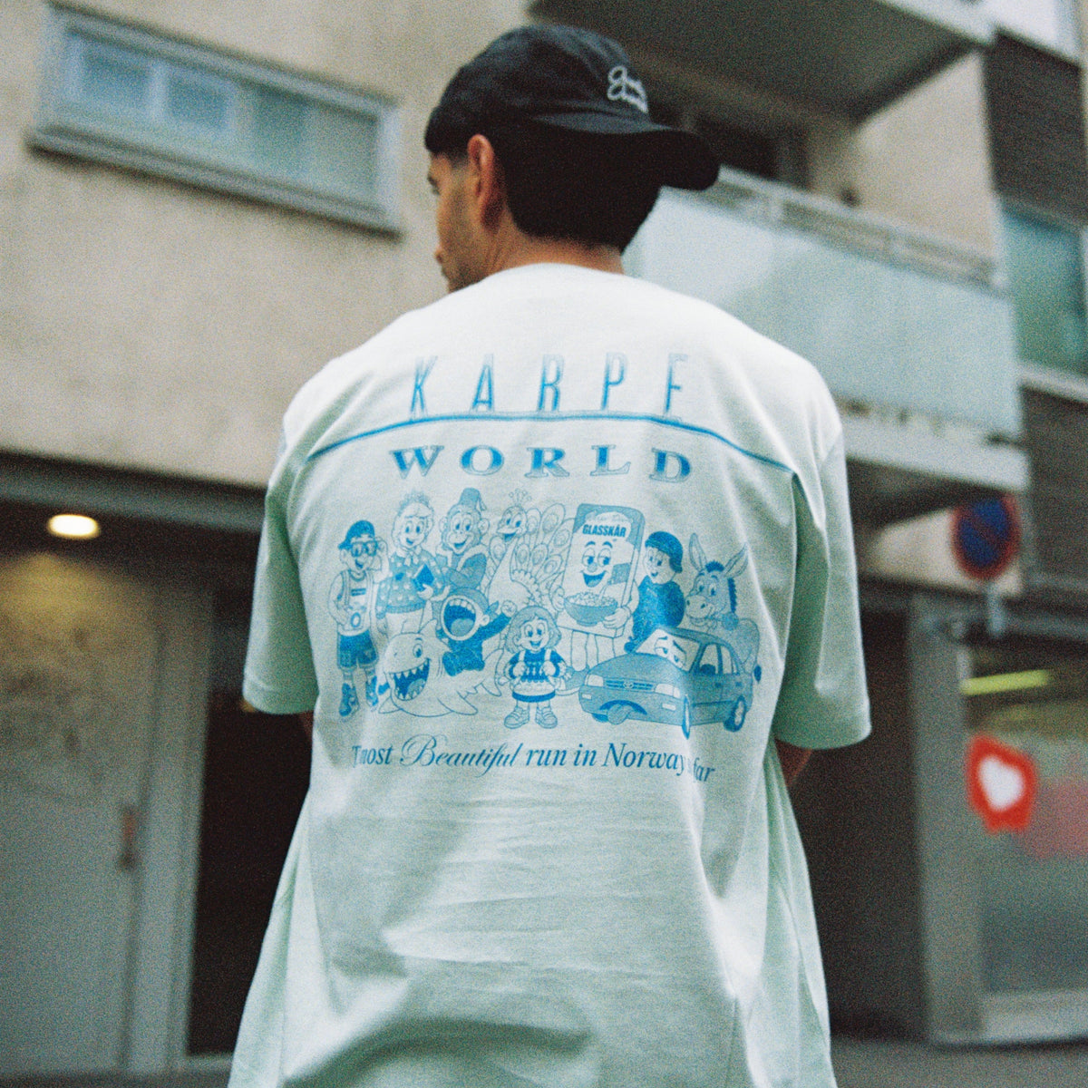 Maskot | Grønn Tee